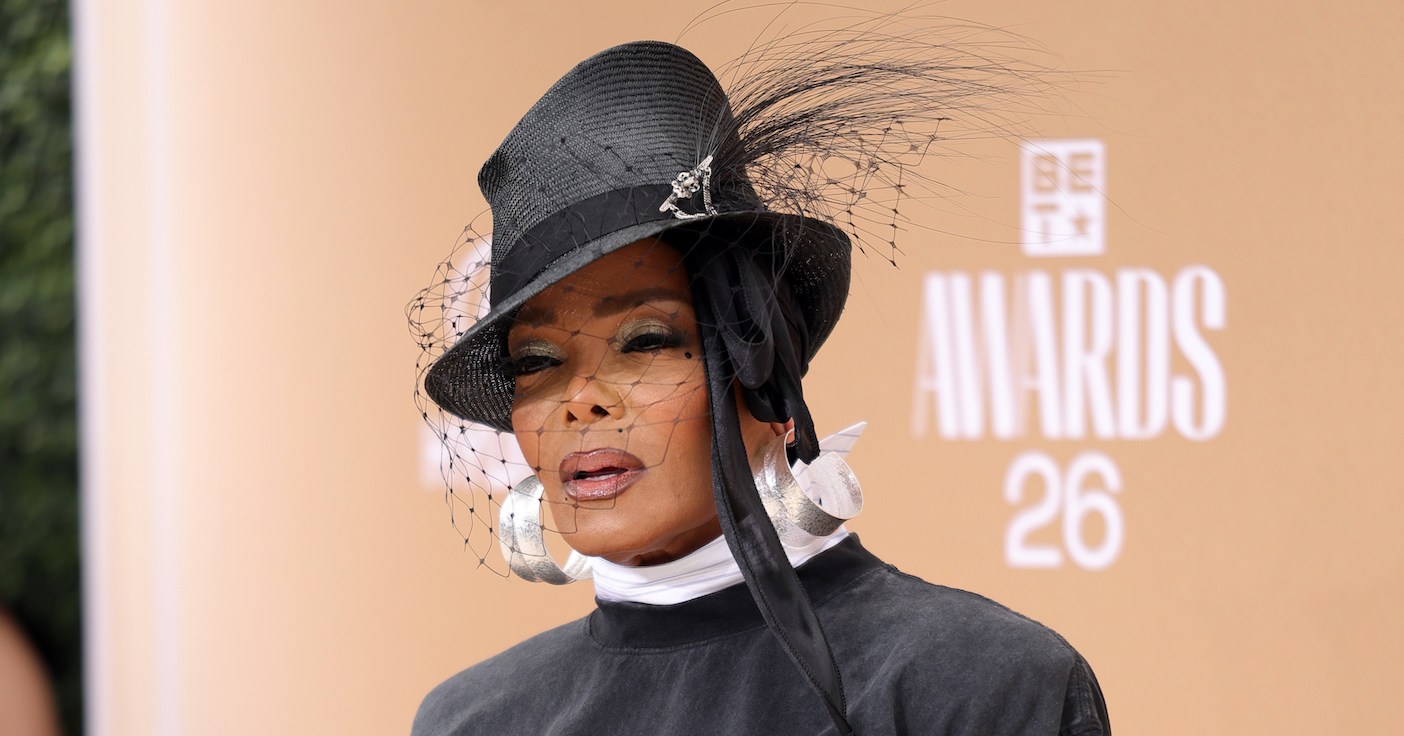 Janet Jackson Turns Heads at BET Awards with Unforgettable Style Twist