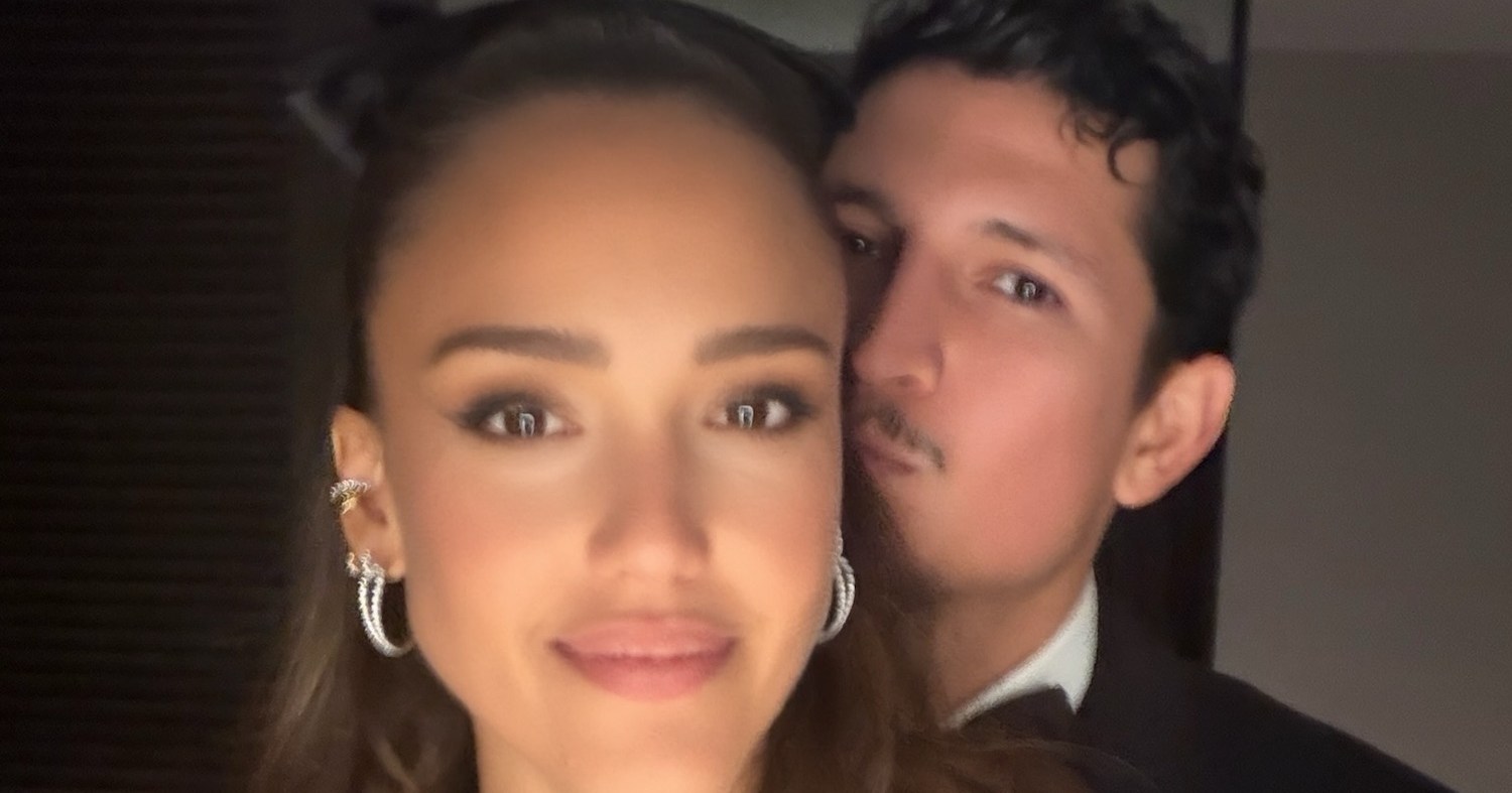 Jessica Alba's Intimate Moment at Taylor Swift's Wedding Steals the Show